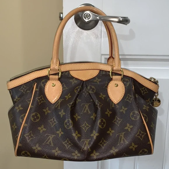 Louis Vuitton Monogram Tivoli PM - Picture 5 of 11